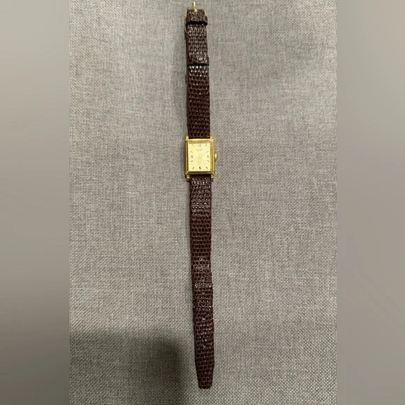 VINTAGE Citizen Quartz Gold-tone watch on Brown Lizard/Leather Strap Citizen Quartz 1032-R31807 RC Roman Numeral Gold Tone Lizard  main image 4
